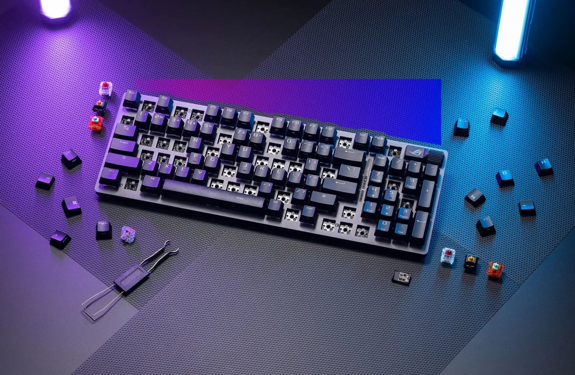 Игровая клавиатура ASUS ROG Strix Scope II